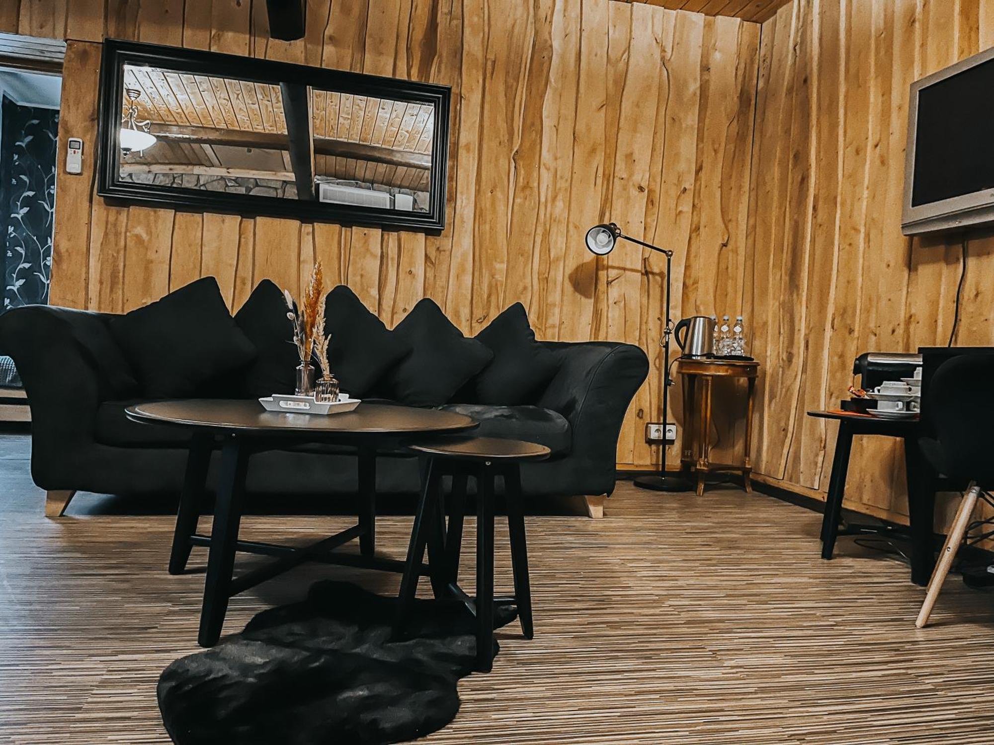 Karczma Michelle Hotel Jankowice  Bagian luar foto