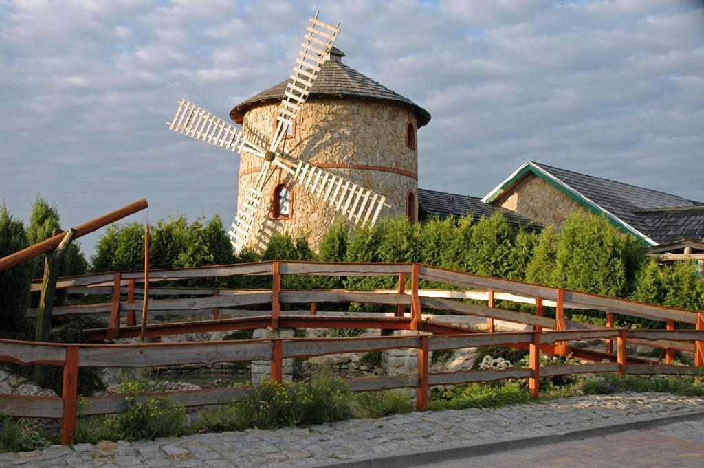 Karczma Michelle Hotel Jankowice  Bagian luar foto