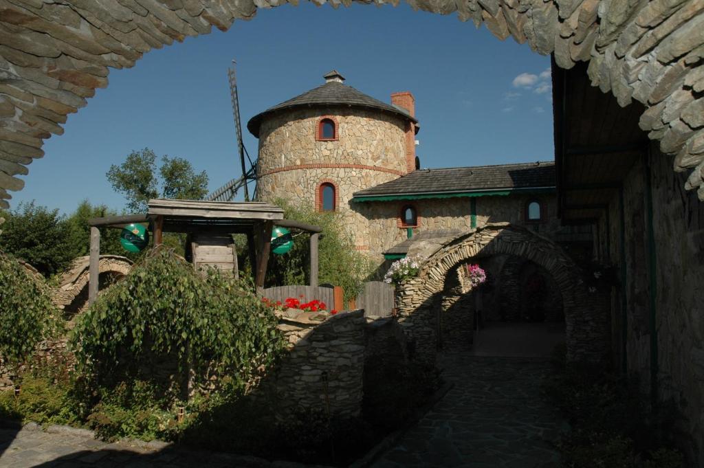 Karczma Michelle Hotel Jankowice  Bagian luar foto
