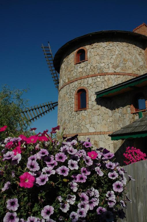 Karczma Michelle Hotel Jankowice  Bagian luar foto